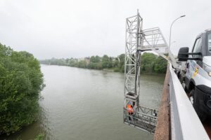reseau-chaleur-chauffage-urbain-pont-nacelle-inverse-paris